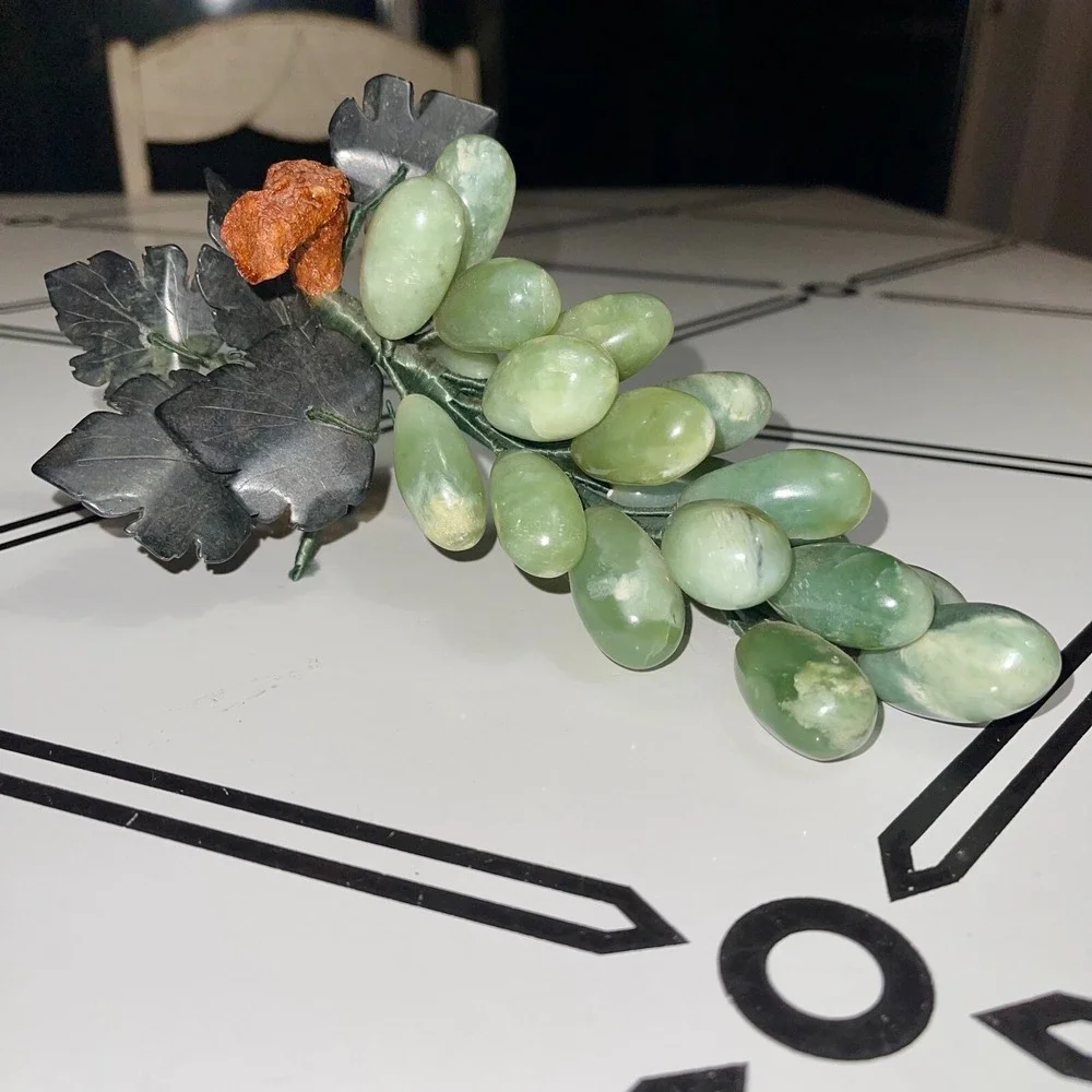 Chinese Green Stone Grapes w/ Carved Jade‎ Leaves Fruit MCM Midcentury VTG